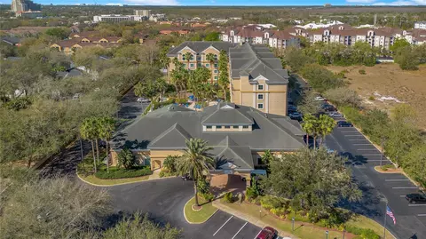 8303 Palm Pkwy #201, Orlando, FL 32836