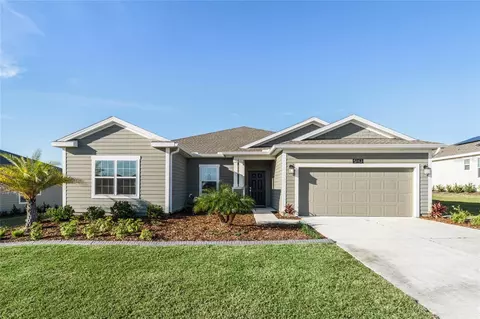 5143 Fluorite Dr, Mount Dora, FL 32757