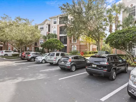 8302 Portofino Dr #104, Davenport, FL 33896