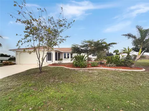 7088 Spinnaker Blvd, Englewood, FL 34224