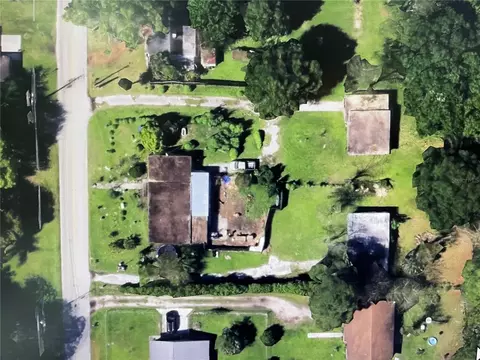 621 Riverview Ave, Sanford, FL 32771