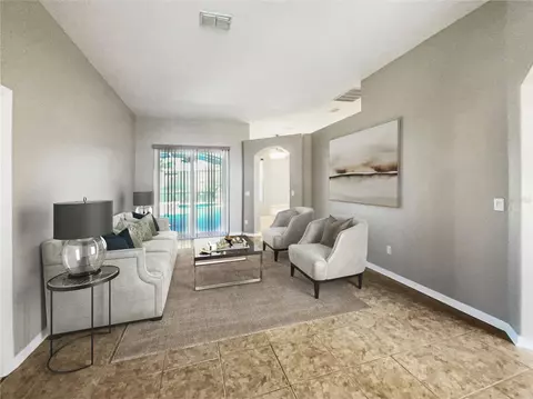 108 Manuel Ct, Davenport, FL 33896
