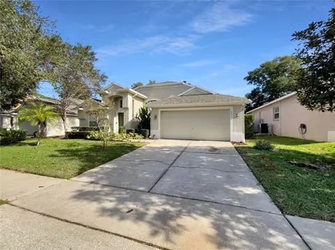 2451 Walnut Heights Rd, Apopka, FL 32703