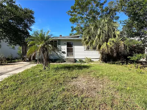 1910 Hammerlin Ave, Winter Park, FL 32789