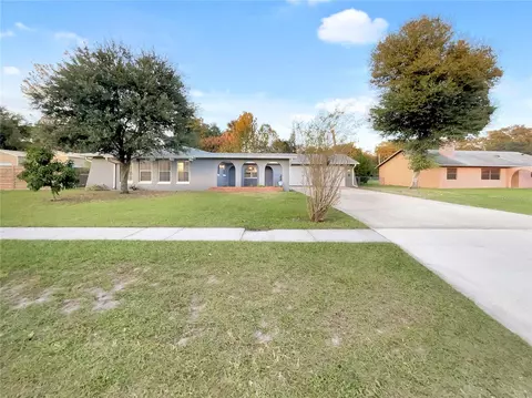 1365 Lakeview Ave, Kissimmee, FL 34744