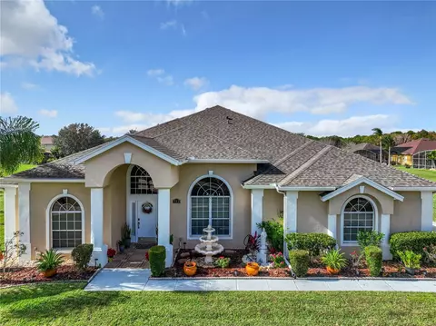 712 Cedarwood Ct, Orlando, FL 32828