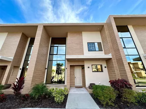 7444 Brooklyn Dr, Kissimmee, FL 34747