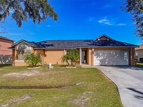 330 Chelmsford Ct, Kissimmee, FL 34758