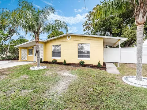 7805 Acadian Dr, Orlando, FL 32822