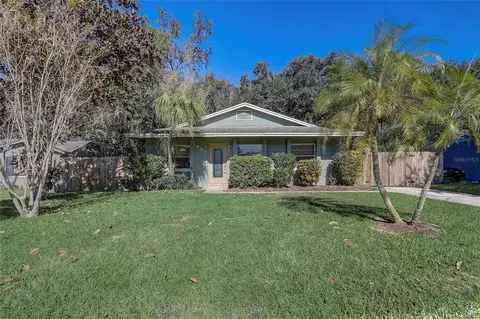 907 Rich Dr, Oviedo, FL 32765