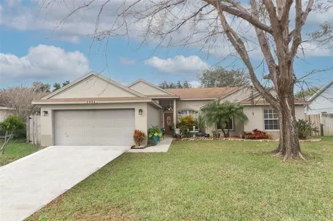 2952 Hunters Ln, Oviedo, FL 32766