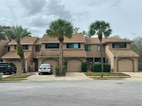 6254 Peregrine Ct, Orlando, FL 32819