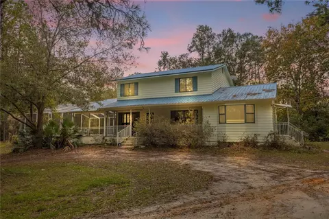 1880 Pioneer Dr, Lakeland, FL 33809