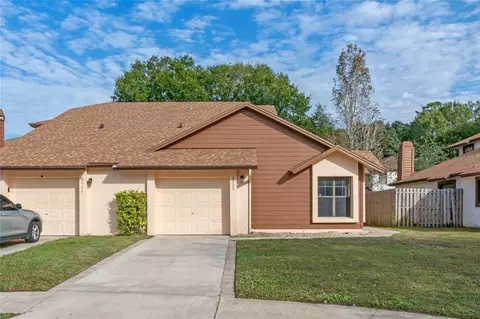 8529 Sparrowhawk Ct, Orlando, FL 32829