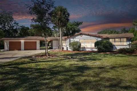 212 Ponce St, New Smyrna Beach, FL 32168