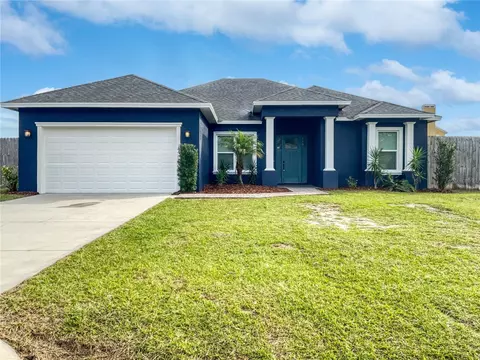 4420 Burlington Dr, Winter Haven, FL 33880