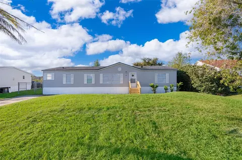 1128 Dara Cay Dr, Kissimmee, FL 34741