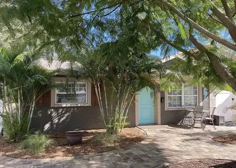 4321 7th St N, Saint Petersburg, FL 33703