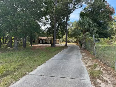 718 N Wekiwa Springs Rd, Apopka, FL 32712