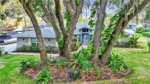 2610 Twelve Point Dr, Lakeland, FL 33811