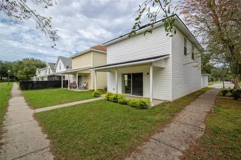 1092 Park Central Cir, Groveland, FL 34736