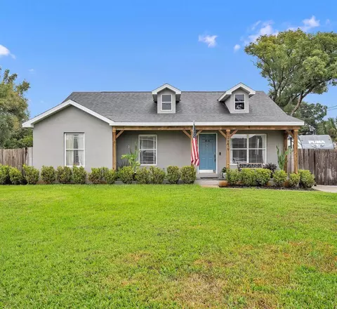 2819 Conway Gardens Rd, Orlando, FL 32806