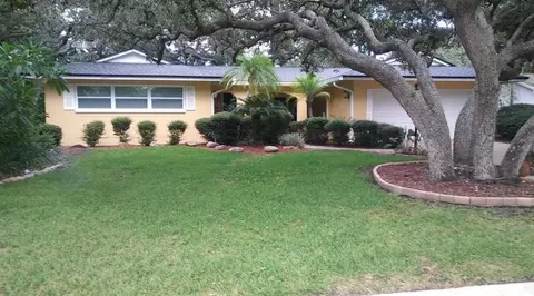 14525 Maplewood Dr, Largo, FL 33774
