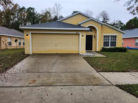 679 Sandy Ridge Dr, Davenport, FL 33896