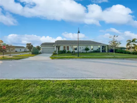 3446 Sagebrush St, Harmony, FL 34773