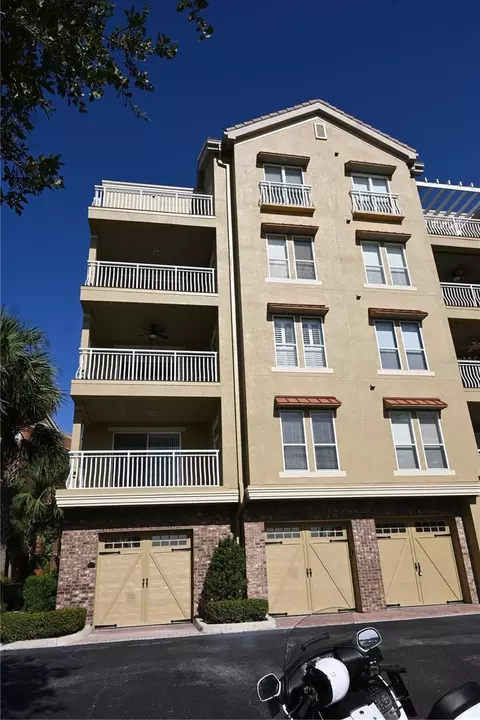 7516 Toscana Blvd #244, Orlando, FL 32819