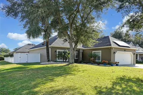2701 Tremont Dr, Eustis, FL 32726