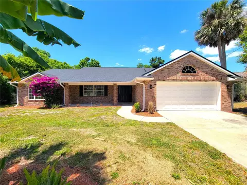 2114 W Atmore Cir, Deltona, FL 32725
