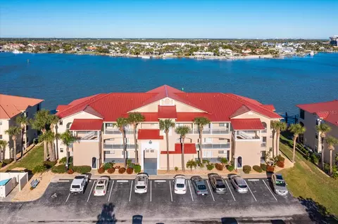 444 Bouchelle Dr #202, New Smyrna Beach, FL 32169