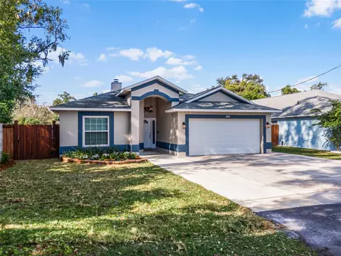 2938 Delaney St, Orlando, FL 32806