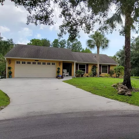 4250 King Richard Ln, Sarasota, FL 34232
