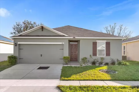 996 Cambridge Dr, Winter Haven, FL 33881