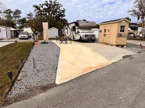 2836 NE 104th Ave, Silver Springs, FL 34488