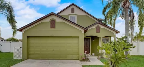 202 Sonja Cir, Davenport, FL 33897