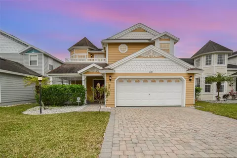 2125 Victoria Dr, Davenport, FL 33837