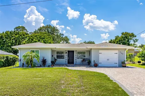 508 Avenue D SE, Winter Haven, FL 33880