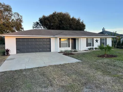 28930 Discovery Rd, Tavares, FL 32778