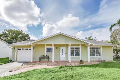 10016 Greendale Ln, Orlando, FL 32821
