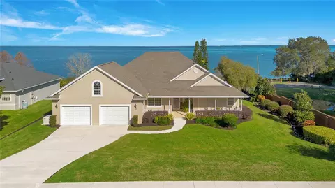 32 Oakland Pointe Cir, Oakland, FL 34760