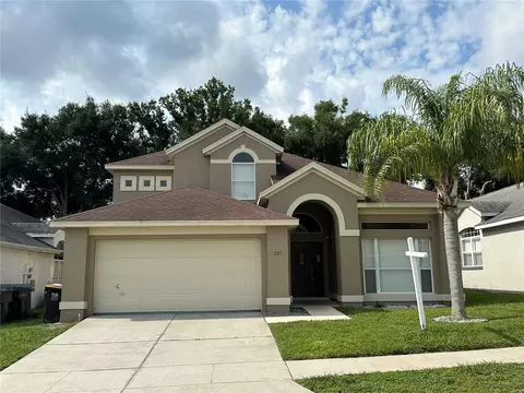 225 Riggs Cir, Davenport, FL 33897