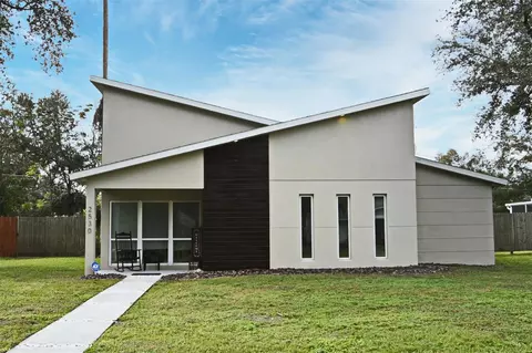 2530 Grandview Ave, Sanford, FL 32773