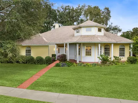 50 Demens St, Oakland, FL 34760