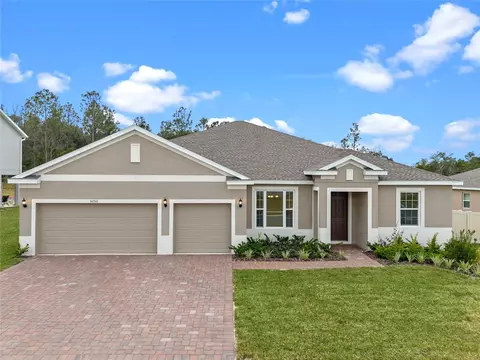 5252 Obsidian Gate Dr, Mount Dora, FL 32757