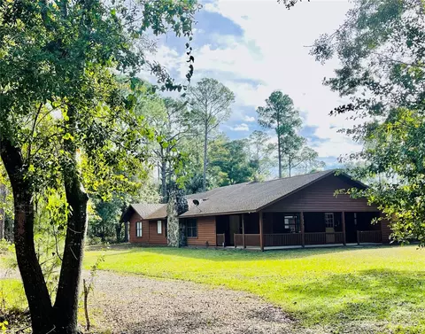 2052 Genova Dr, Oviedo, FL 32765