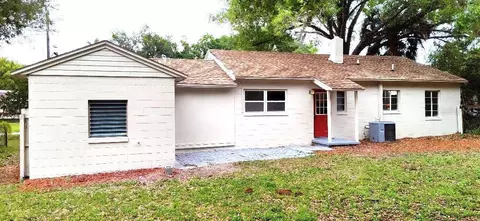 2426 Willow Ave, Sanford, FL 32771