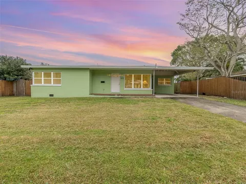 1123 Carlson Dr, Orlando, FL 32804